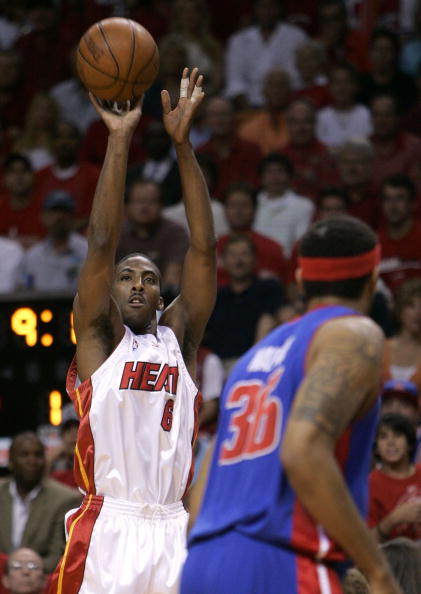 场运作方面 场运作方面